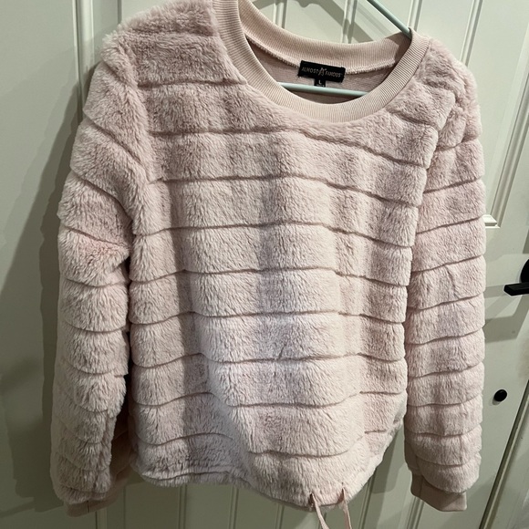 Almost Famous Large furry cozy Pink Ribbed Sweater - Picture 4 of 9